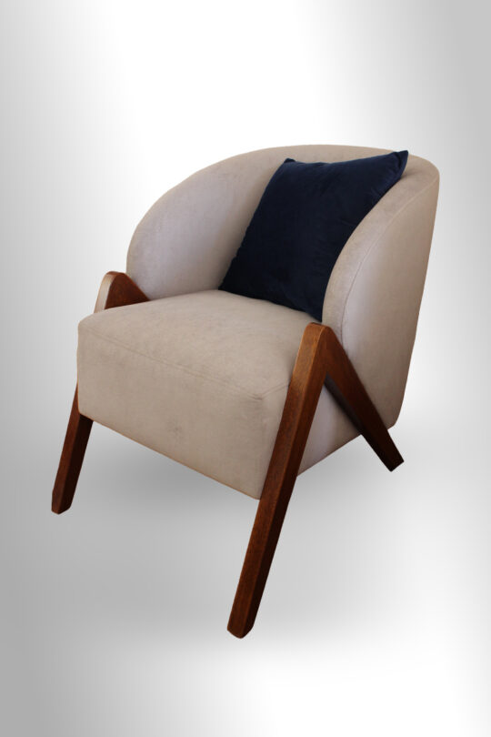 Poltrona modelo EUROPA